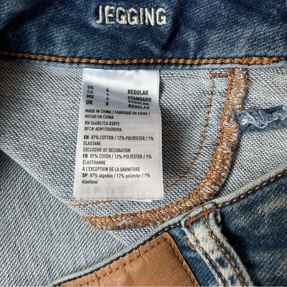 American Eagle Women’s Denim Knit Jeggings- Size 4 Regular - Picture 6 of 10